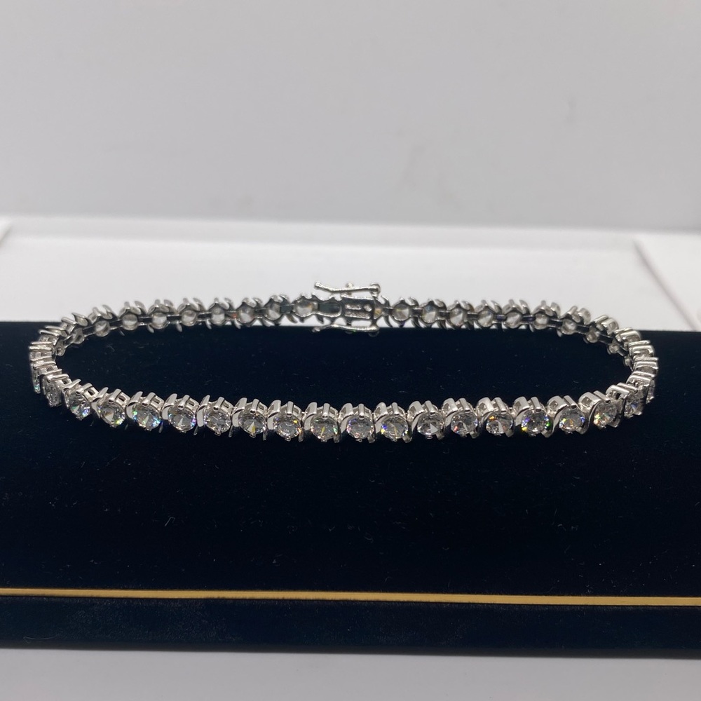 TENNIS BRACELET - Silver Bracelet with Synthetic Diamonds - Picture 17 of 17